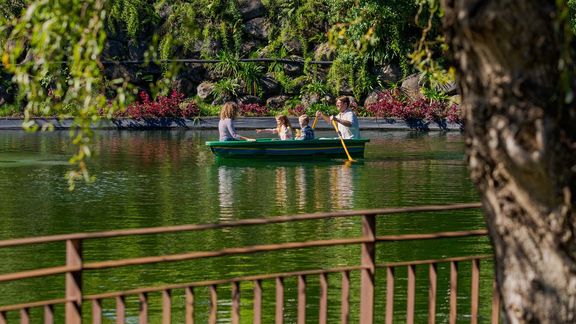 Entrada e espaços do Parque Temático da Madeira